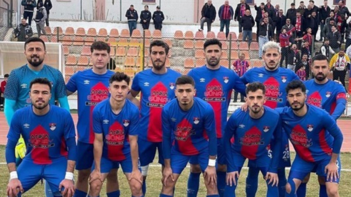 Niğde BLD.Spor Erciyes Kamp Merkezinde Çalışmalarını Sürdürüyor..